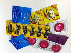 condom-538602__180